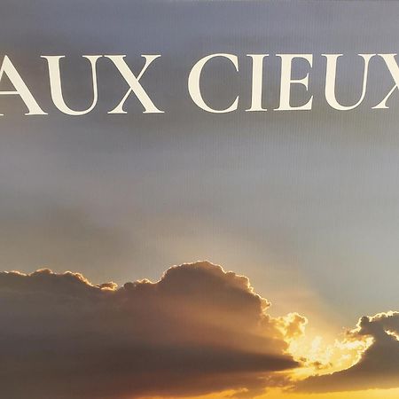 Aux Cieux Appartement Bénévent-lʼAbbaye Buitenkant foto