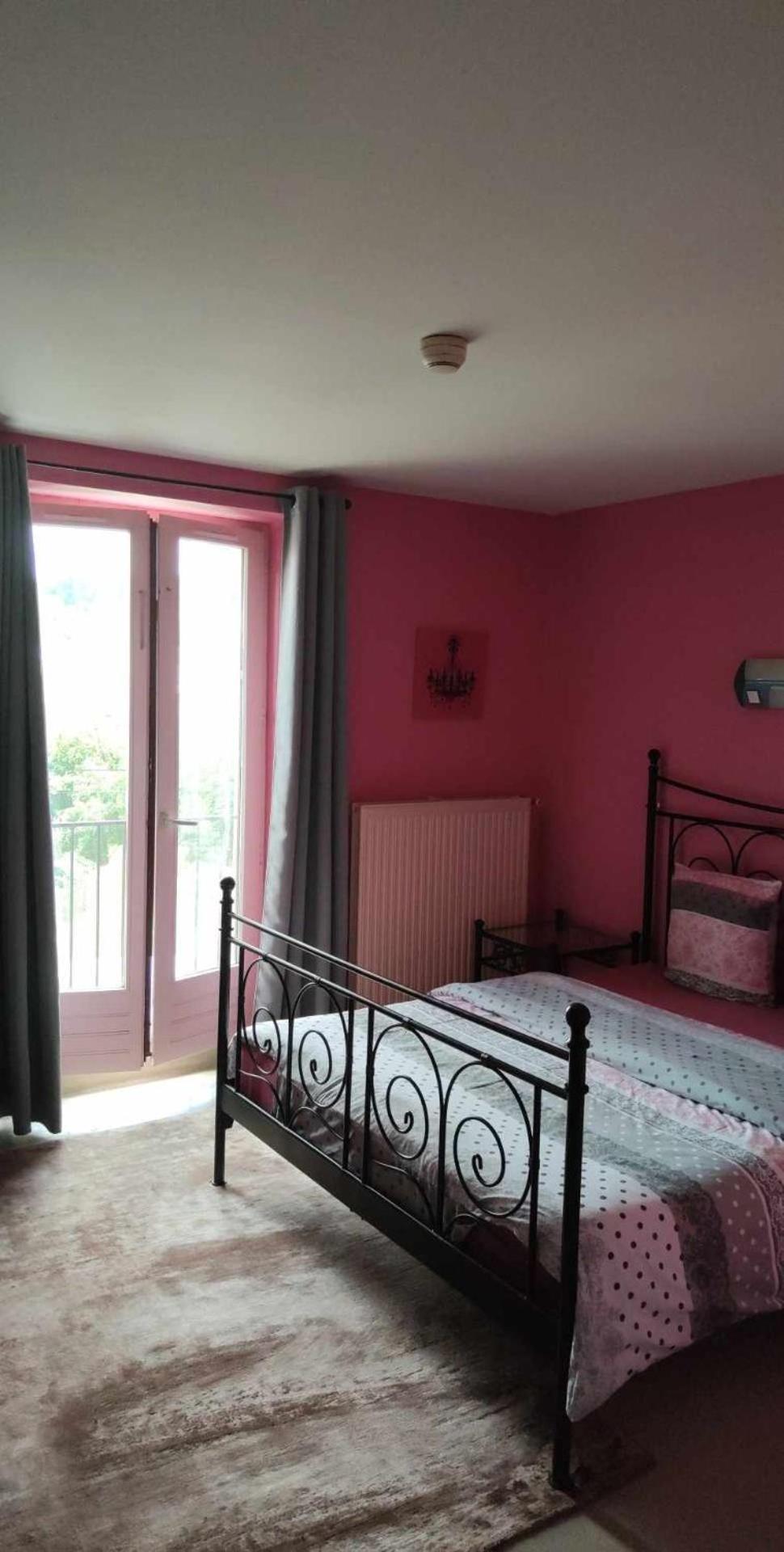 Aux Cieux Appartement Bénévent-lʼAbbaye Buitenkant foto